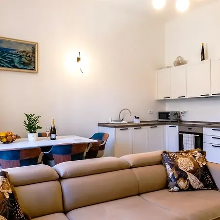 Center Azura Vista Apartmán